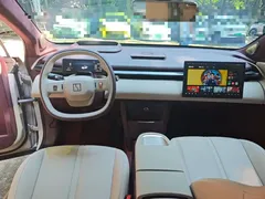 2023 Zeekr X RWD YOU 4-seat, белый — фото 10