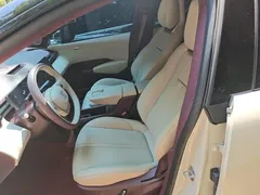 2023 Zeekr X RWD YOU 4-seat, белый — фото 15