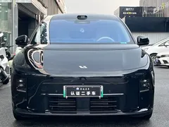 2025 Li Auto i8 Standard, чёрный — фото 2
