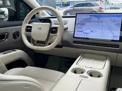 2025 Li Auto i8 Standard, чёрный — фото 14
