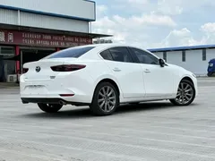 2021 Mazda 3 2.0L AT, белый — фото 6