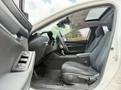 2021 Mazda 3 2.0L AT, белый — фото 7