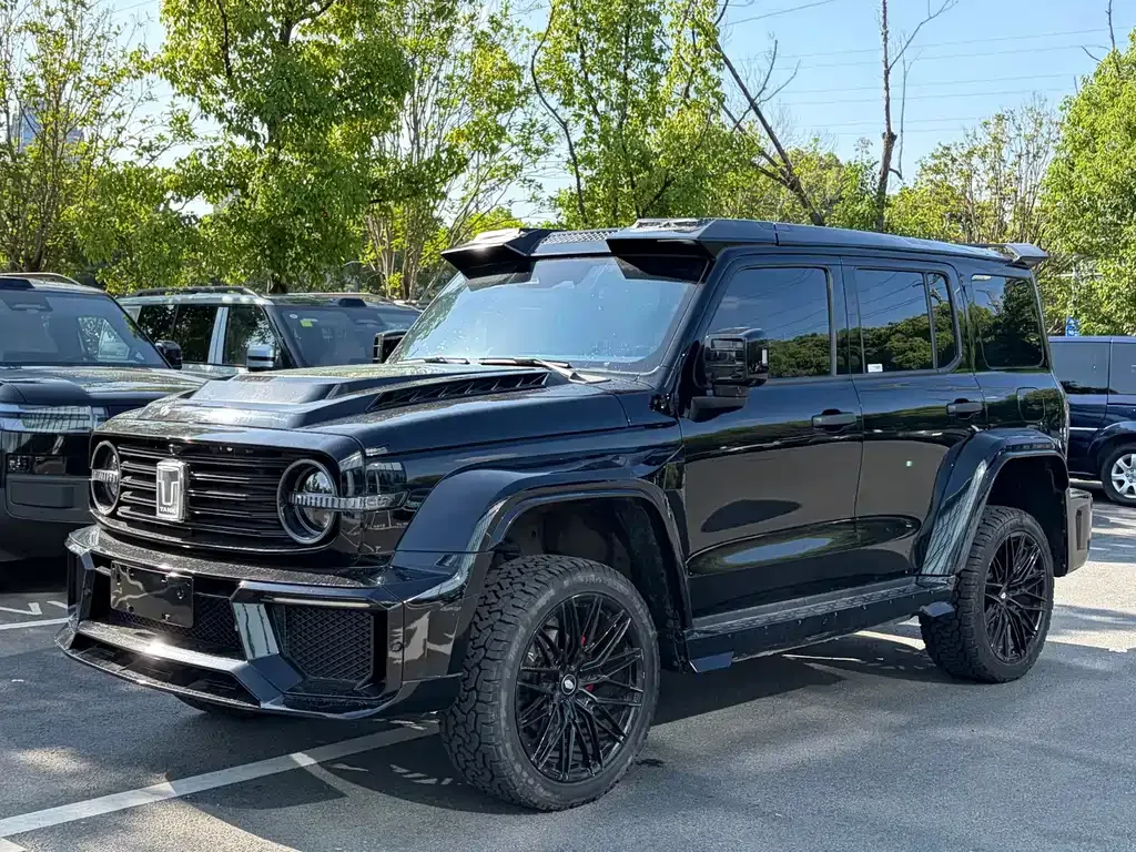 2024 Tank 300 2.0T Conqueror