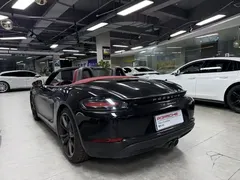 2020 Porsche 718 Boxster 2.0T, чёрный — фото 6