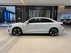 2022 Audi A3L Limousine 35 TFSI, белый — фото 3