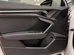 2022 Audi A3L Limousine 35 TFSI, белый — фото 10