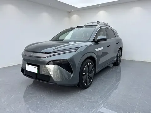 2025 BYD Tang L 175KM