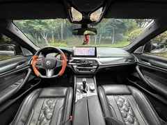 2022 BMW 5 Series 5 540i Fashion M, чёрный — фото 5