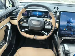 2023 Geely Atlas L 1.5TD DCT Premium, белый — фото 3