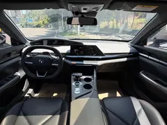 2022 Changan UNI-V 1.5T — фото 7