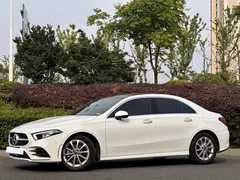 2022 Mercedes-Benz A-Class A 200 L, белый — фото 1