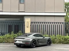 2022 Porsche 718 Cayman 2.0T, зелёный — фото 4