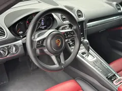 2022 Porsche 718 Cayman 2.0T, зелёный — фото 10