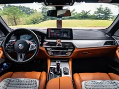 2018 BMW M5 — фото 11