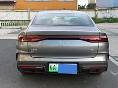 2025 BYD Qin L DM-i 120KM — фото 4