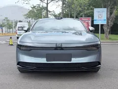2024 Zeekr 007 RWD 75kWh Smart Driving — фото 2