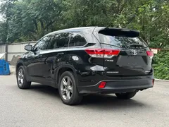 2021 Toyota Highlander 2.0T 2WD Luxury 7, чёрный — фото 5