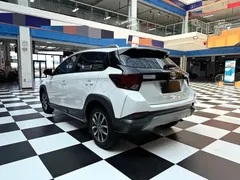 2022 Toyota Yaris L Zhixuan X 1.5L CVT PLUS, белый — фото 15