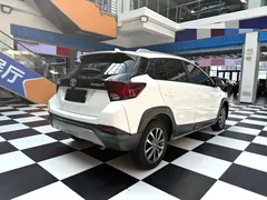 2022 Toyota Yaris L Zhixuan X 1.5L CVT PLUS, белый — фото 17