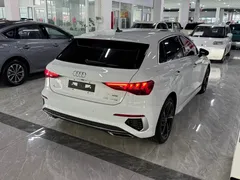 2022 Audi A3 Sportback 35 TFSI, белый — фото 10