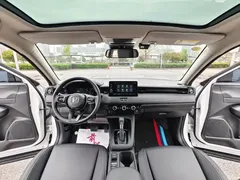 2023 Honda Vezel 1.5L CVT Pioneer, белый — фото 12
