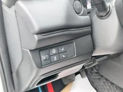 2023 Honda Vezel 1.5L CVT Pioneer, белый — фото 17