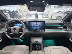 2024 BYD Han EV Honor 610km 4WD God's Eye Smart Driving, чёрный — фото 9