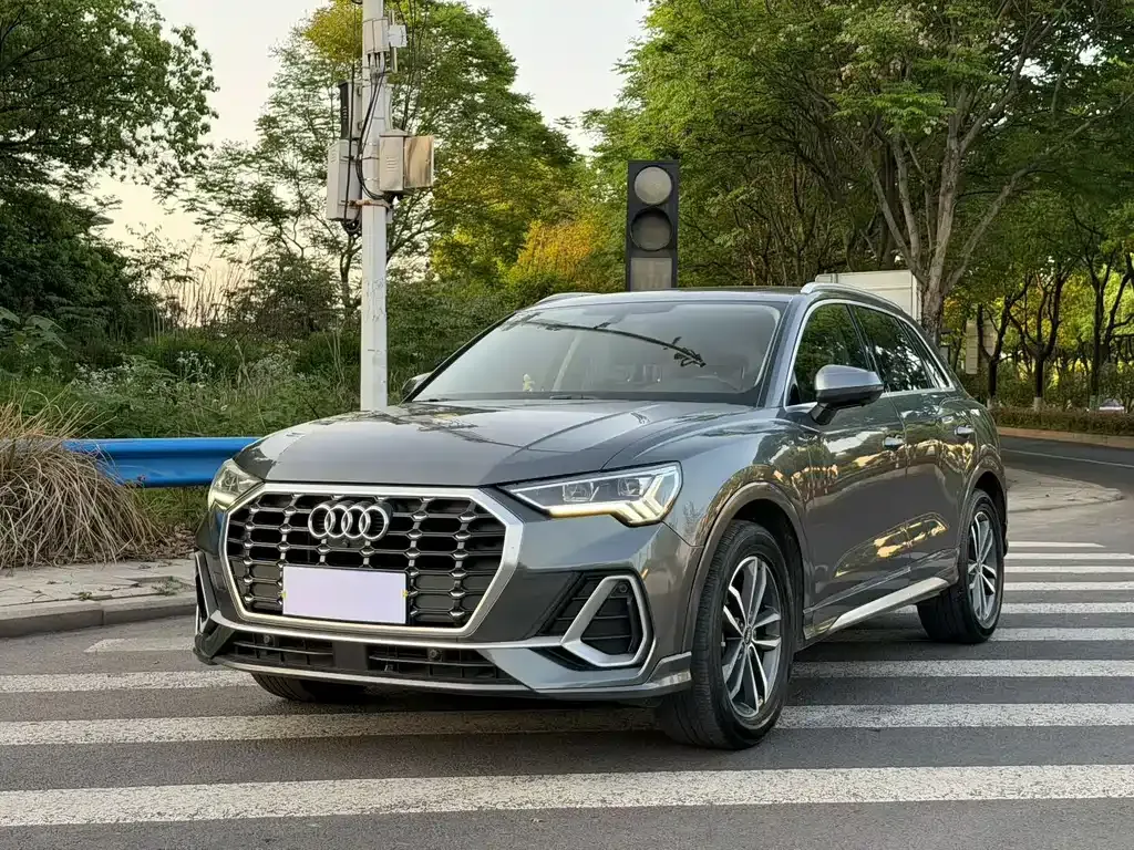 2022 Audi Q3 35 TFSI