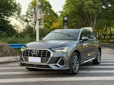 2022 Audi Q3 35 TFSI