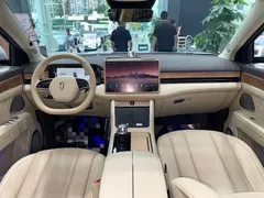 2024 Aito M7 1.5T 4WD Plus 5 — фото 5