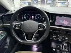 2022 Volkswagen Passat 330TSI Luxury, чёрный — фото 13