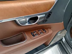 2021 Volvo S90 — фото 15