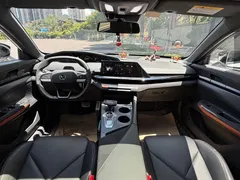 2022 Changan UNI-V 1.5T Sport, белый — фото 7