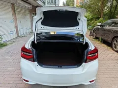 2022 Toyota Vios 1.5L 20th Anniversary, белый — фото 8