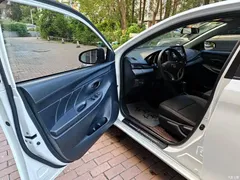 2022 Toyota Vios 1.5L 20th Anniversary, белый — фото 12
