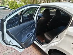 2022 Toyota Vios 1.5L 20th Anniversary, белый — фото 13