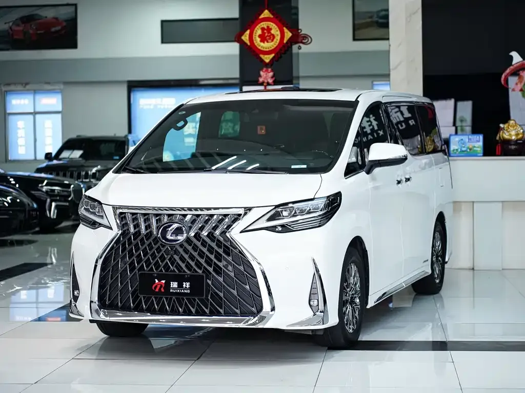 2020 Lexus LM 300h