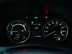 2020 Lexus LM 300h, белый — фото 8