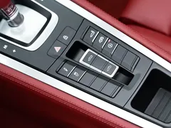 2022 Porsche 718 Boxster 2.0T — фото 19