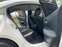 2023 Toyota Corolla 1.2T Pioneer, белый — фото 12