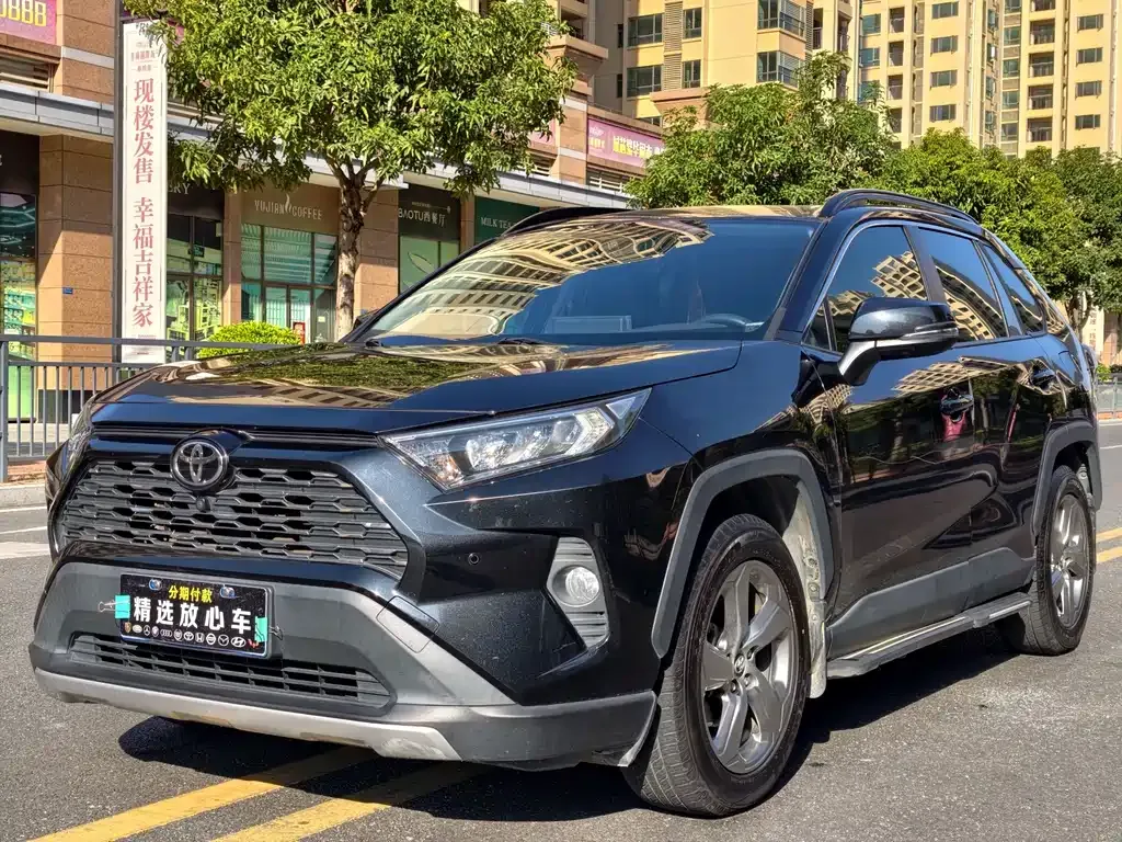 2021 Toyota RAV4 2.0L CVT 2WD Fashion