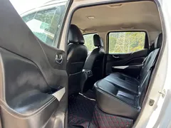 2021 Nissan Navara 2.5L AT 4WD QR25, белый — фото 11