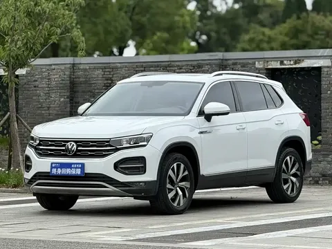 2021 Volkswagen Tayron 330TSI 2WD 3