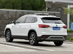 2021 Volkswagen Tayron 330TSI 2WD 3, белый — фото 3