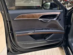 2021 Audi A8L 50 TFSI quattro, чёрный — фото 4
