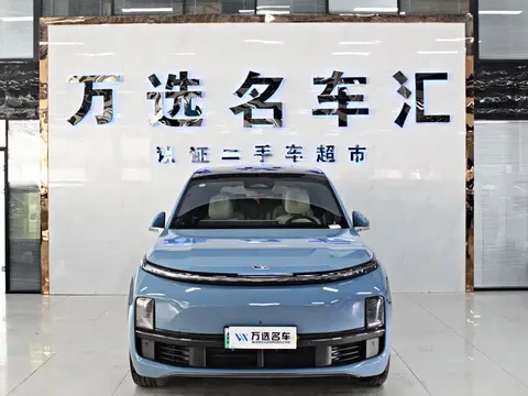2023 Li Auto L8 Air