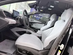 2022 BYD Seal 550km Standard Range RWD Premium, чёрный — фото 7