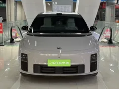 2025 Li Auto i6 4WD Standard — фото 2