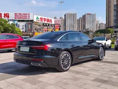 2022 Audi A6L 55 TFSI e quattro, чёрный — фото 4