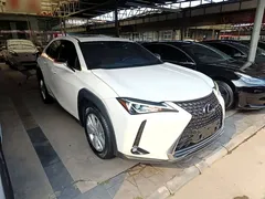 2020 Lexus UX 260h, белый — фото 4